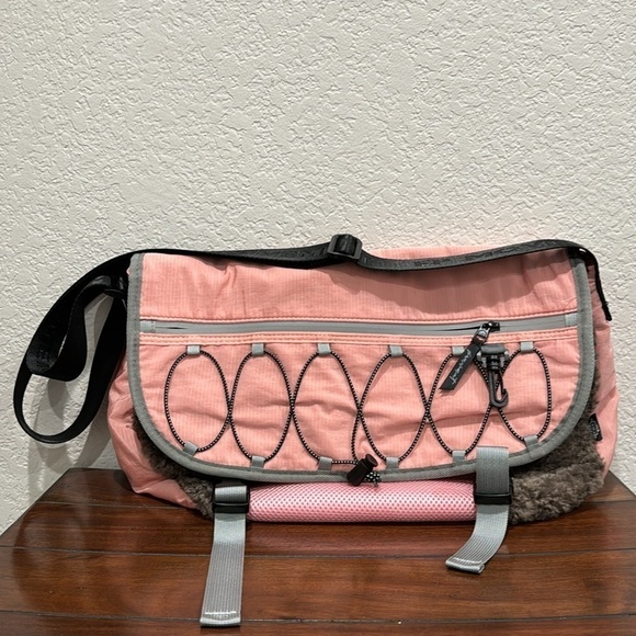 Free People Movement Playoff Sherpa Messenger Bag - Picture 2 of 9